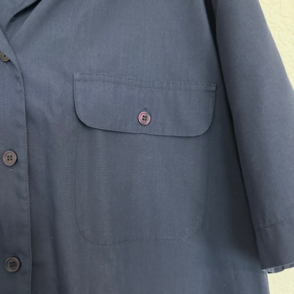 Cabin Creek Button Down Navy Blue Shirt with Collar and shirt pockets - Picture 4 of 14